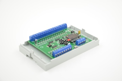 Котроллер для автоматической подсветки лестницы BASE-12V