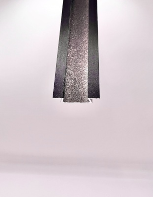 Встраиваемый алюминиевый профиль для светодиодных лент с накладным фланцем Черный 2206 (2 метра, комплект)